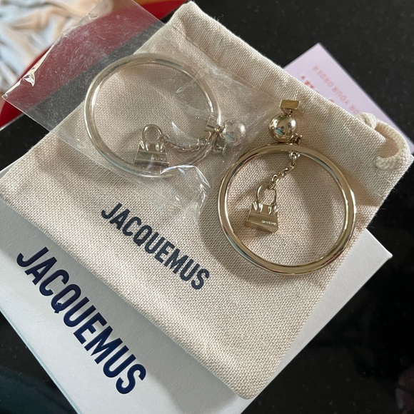 Jacquemus earrings - Picture 1 of 6